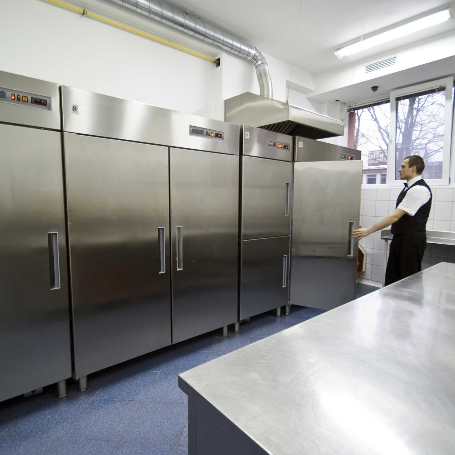 Commerical-Kitchen-Fridge